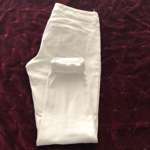 The Limited White Skinny Capri Jeans
